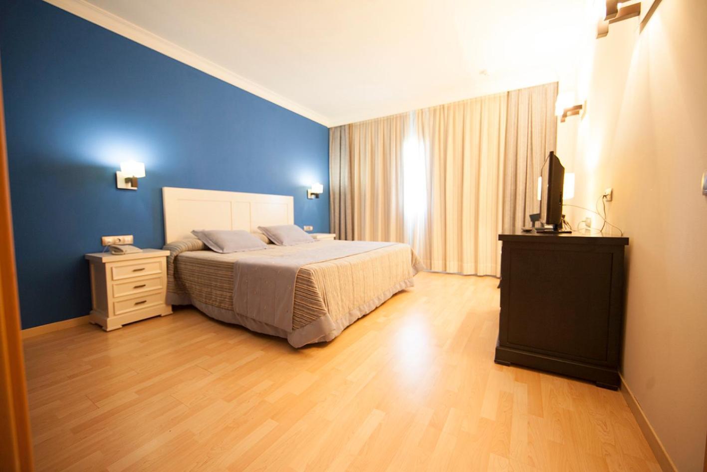Hotel Acosta Centro Almendralejo Extérieur photo